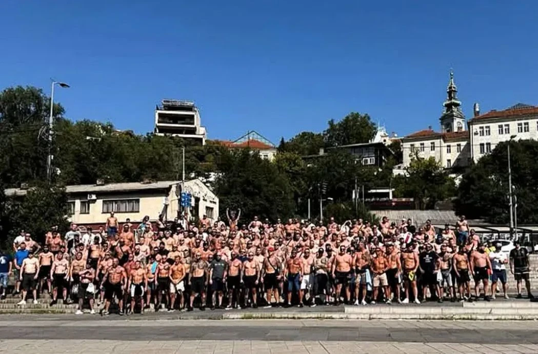 Veliki broj Poljaka bodrio je Lech na Marakani