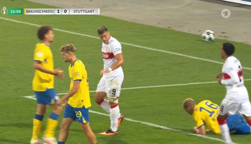 Demirović vratio stvari na početak, a potom pogodio za 1:2