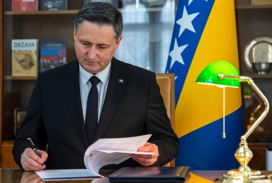 Denis Bećirović