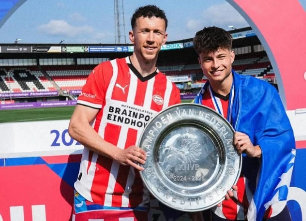 Ivan Perišić i Esmir Bajraktarević
