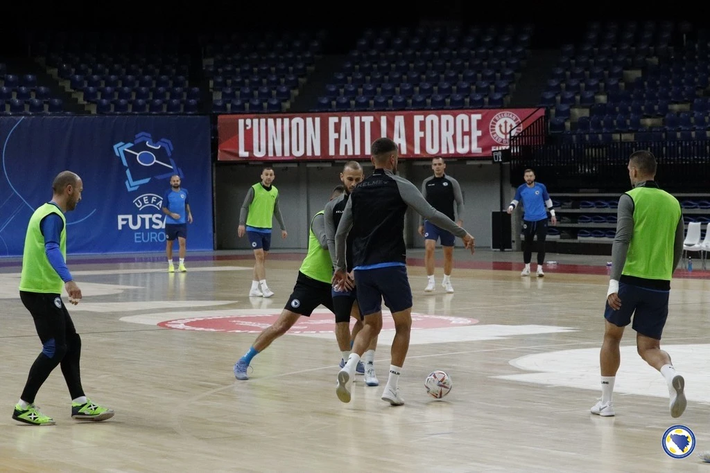 Bh. tim trenirao u Lotto Areni