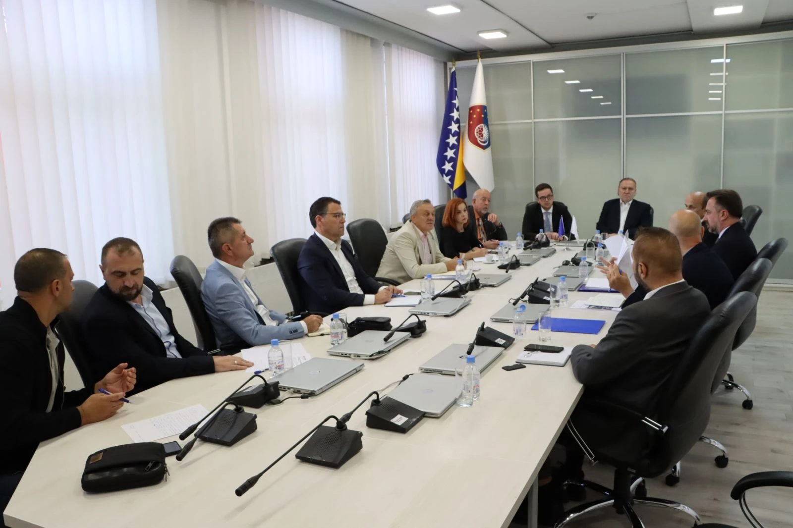 O kriminalnim radnjama i mobingu ni riječi