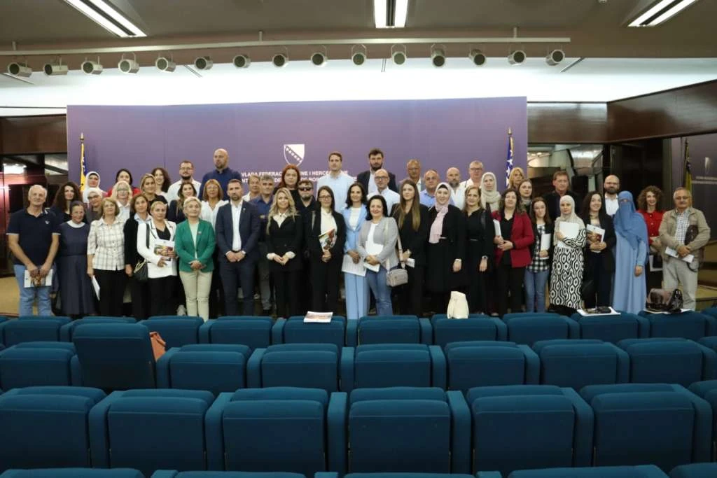 Pomoć udurženjima koja se brinu za najugroženije