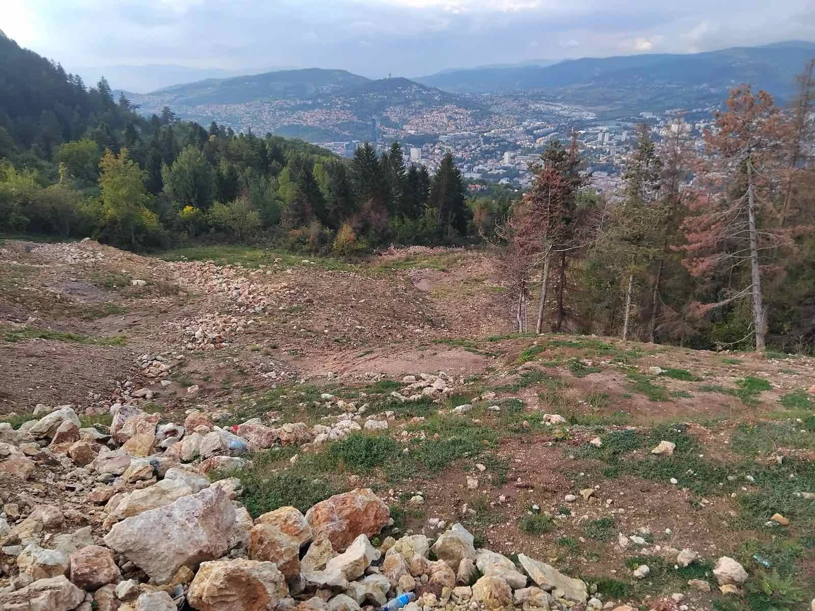 Klizište na Curinim njivama