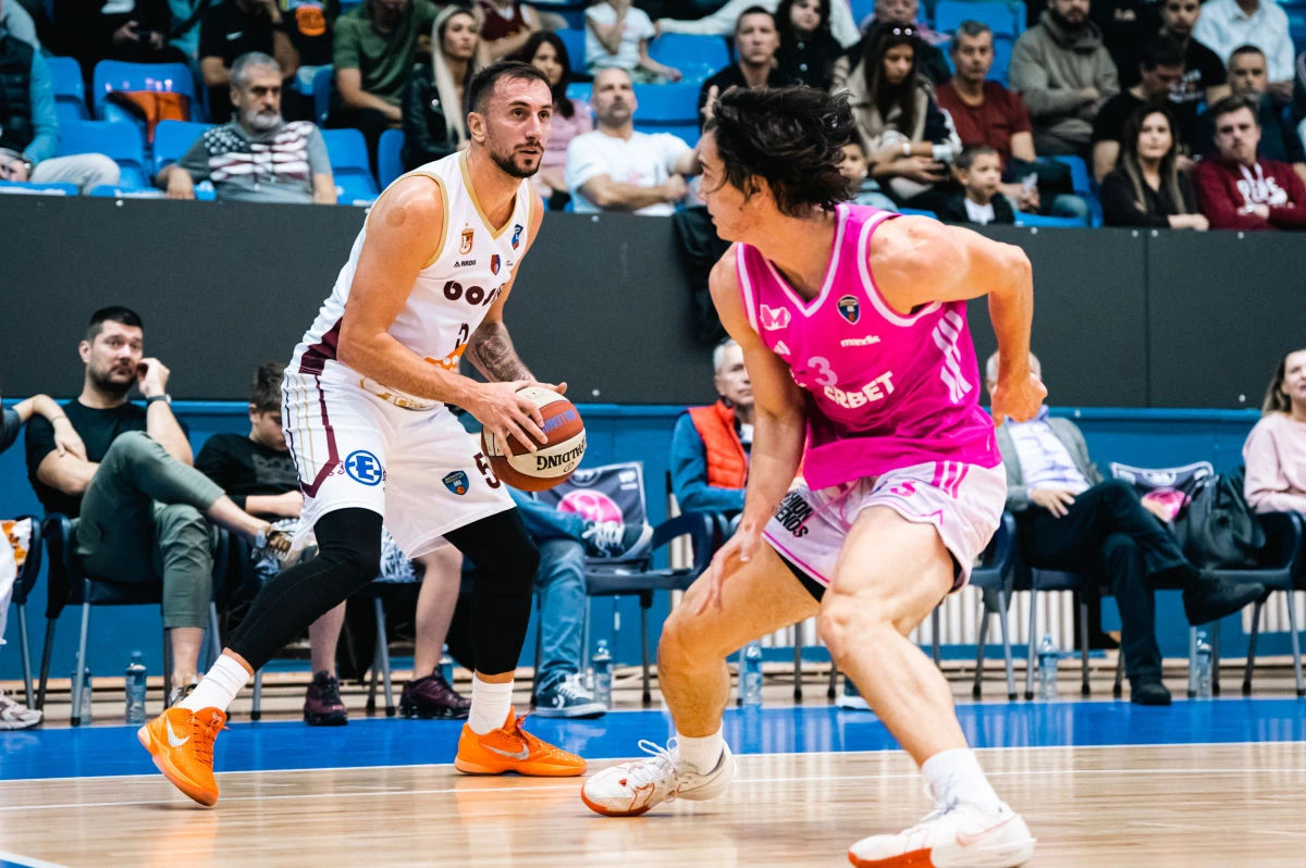 Povratničku sezonu u ABA ligu Bosna je otvorila porazom od Mege