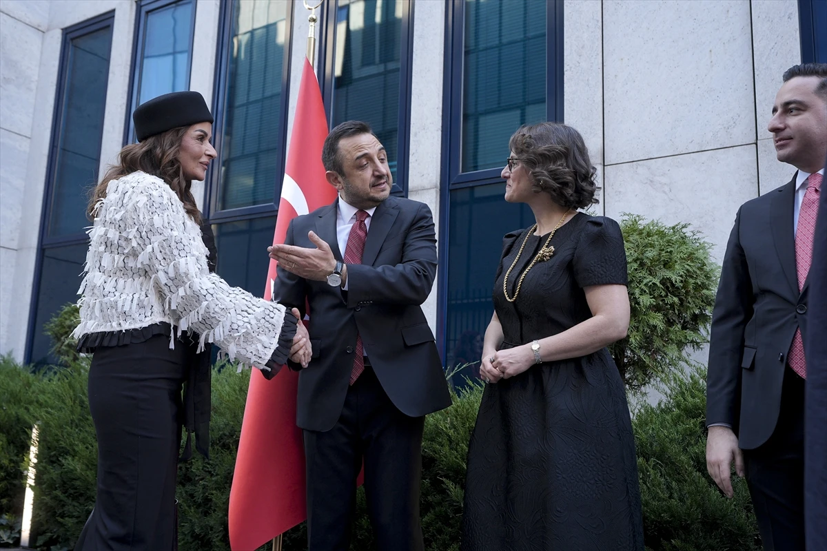 S prijema u Turskoj ambasadi