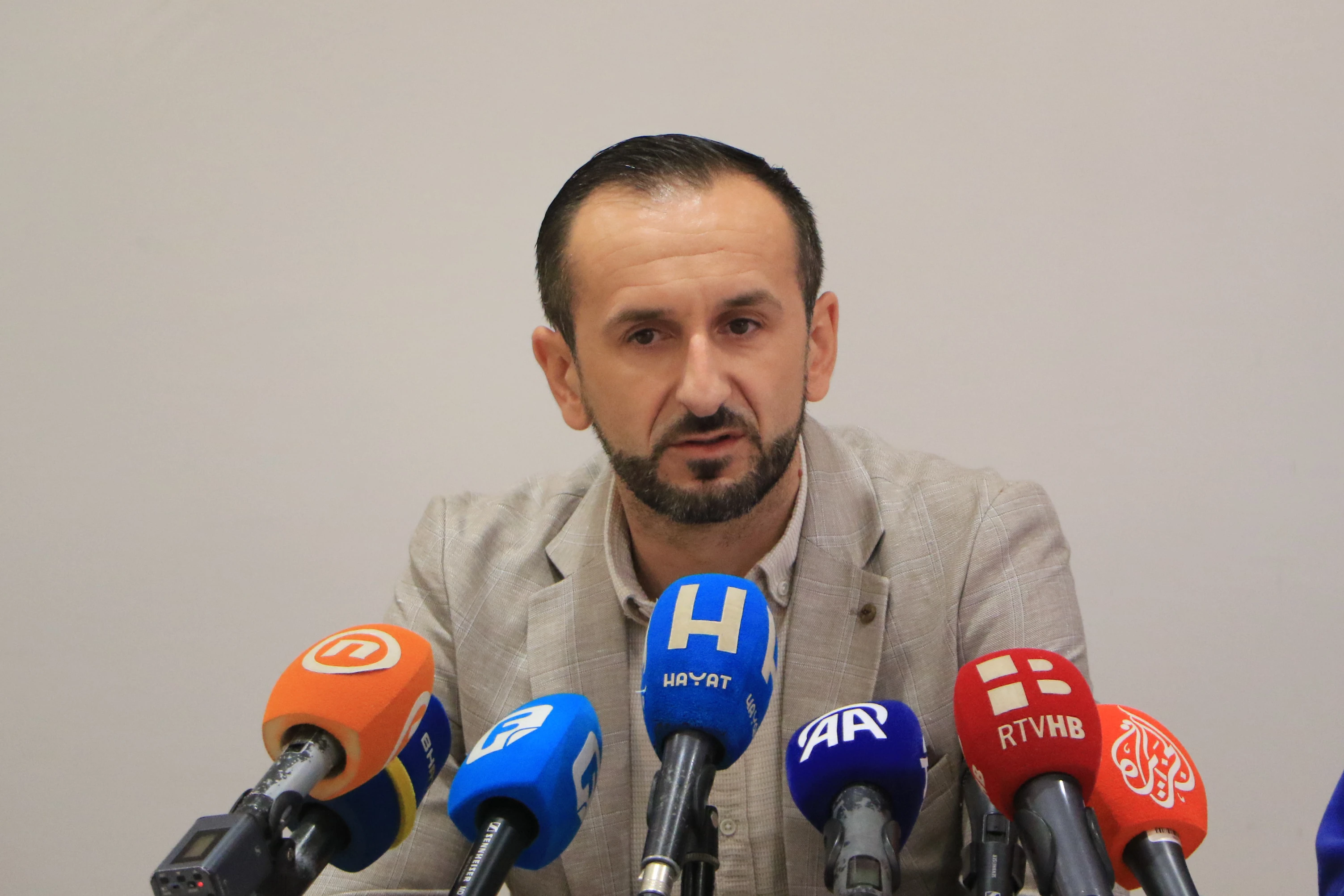 Elvis Zornić