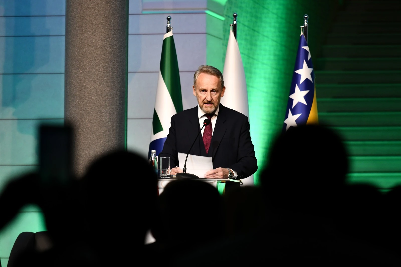 Bakir Izetbegović