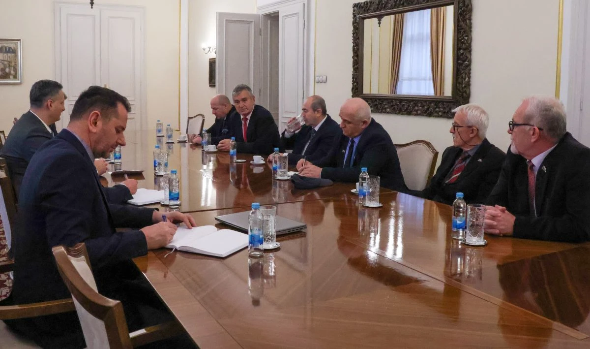 Denis Bećirović i predstavnici Udruženja generala BiH