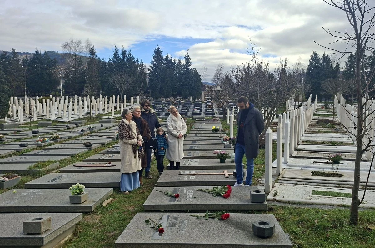 Porodica i prijatelji nisu zaboravili Kinđeta