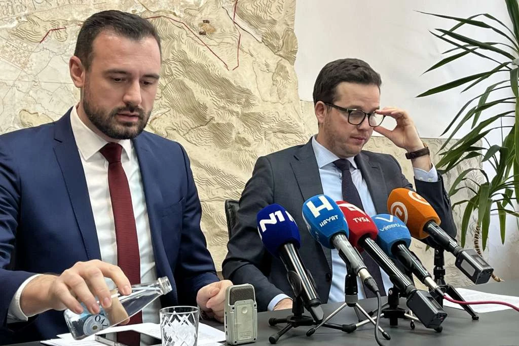 Plan su predstavili Muharemović i Uk