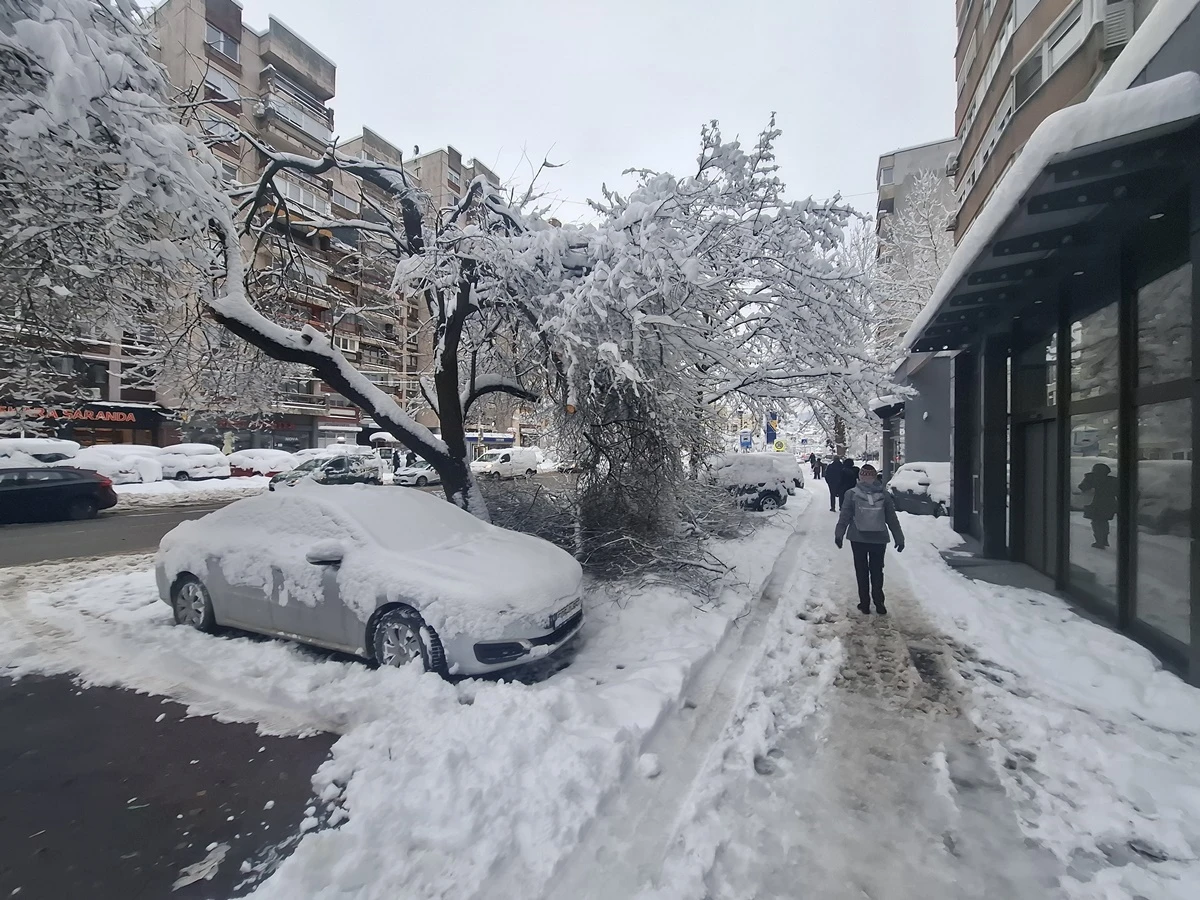Snijeg će i dalje padati