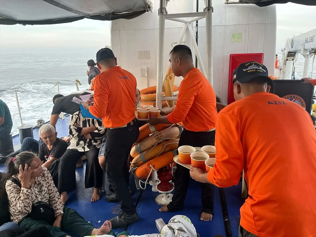 Najmanje 15 mrtvih, 28 nestalih nakon što je trajekt s više od 300 putnika potonuo na jugu Filipina
