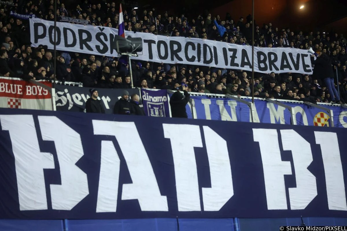 Transparent podrške fanovima Hajduka