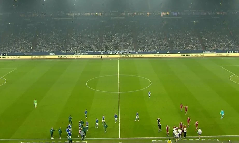 Meč je prekinut u 22 minute