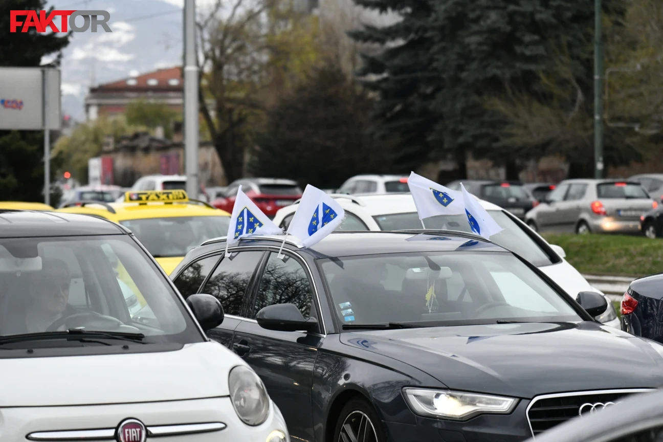 Uzavrela atmosfera u Sarajevu uoči utakmice BiH – Italija