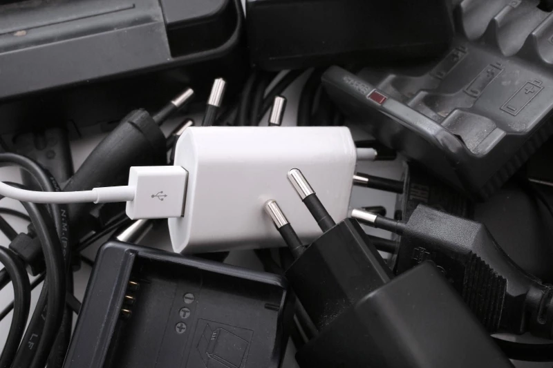 Evo možete li ostaviti mobitel na punjaču cijelu noć