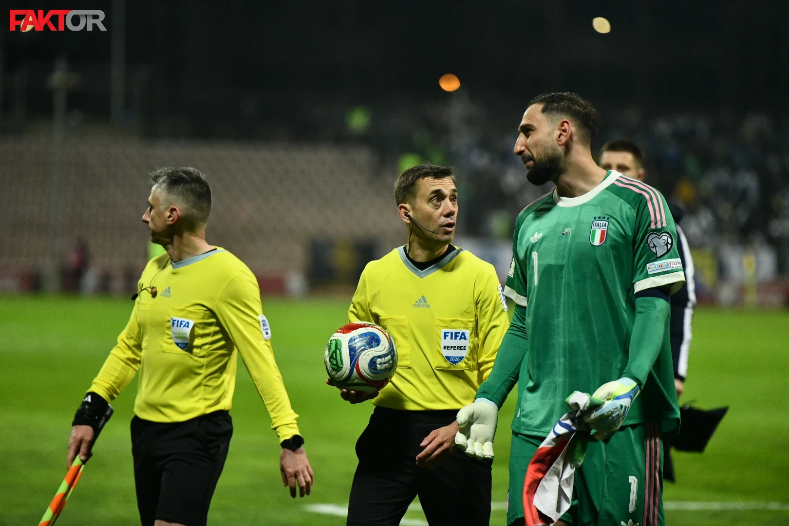 Talijani otkrili što je Francuz koji je sudio Zmajevima protiv Azzurra radio u avionu