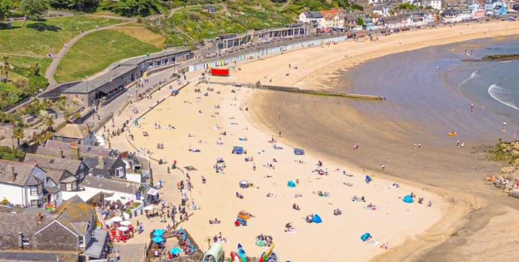 Popularna plaža u Engleskoj evakuirana zbog sumnje na bombu