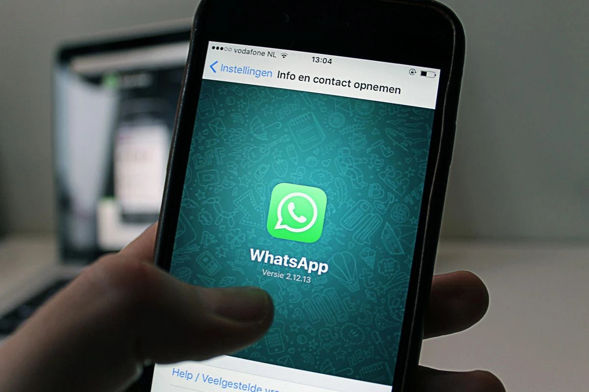 WhatsApp omogućuje dva računa na iPhoneu i moćne AI funkcije