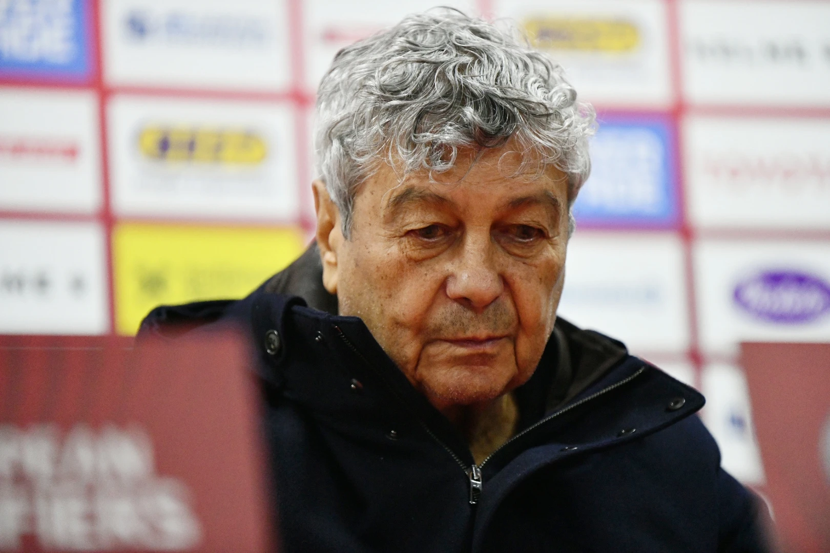 Donedavni izbornik Rumunjske trebao je biti otpušten iz bolnice nakon što je doživio dva srčana udara