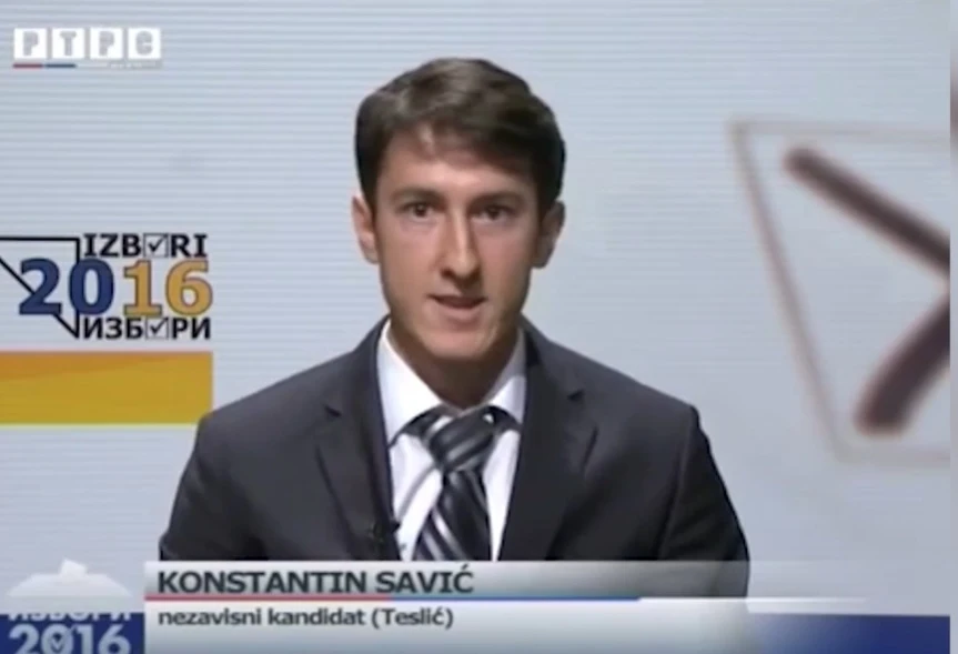 Konstantin Savić tokom TV predstavljanja u izbornoj kampanji