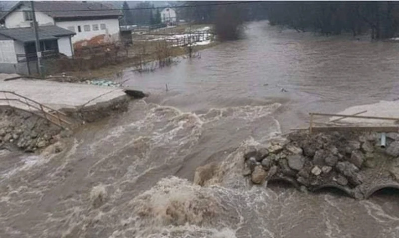 Poplave odnijele most u Bugojno
