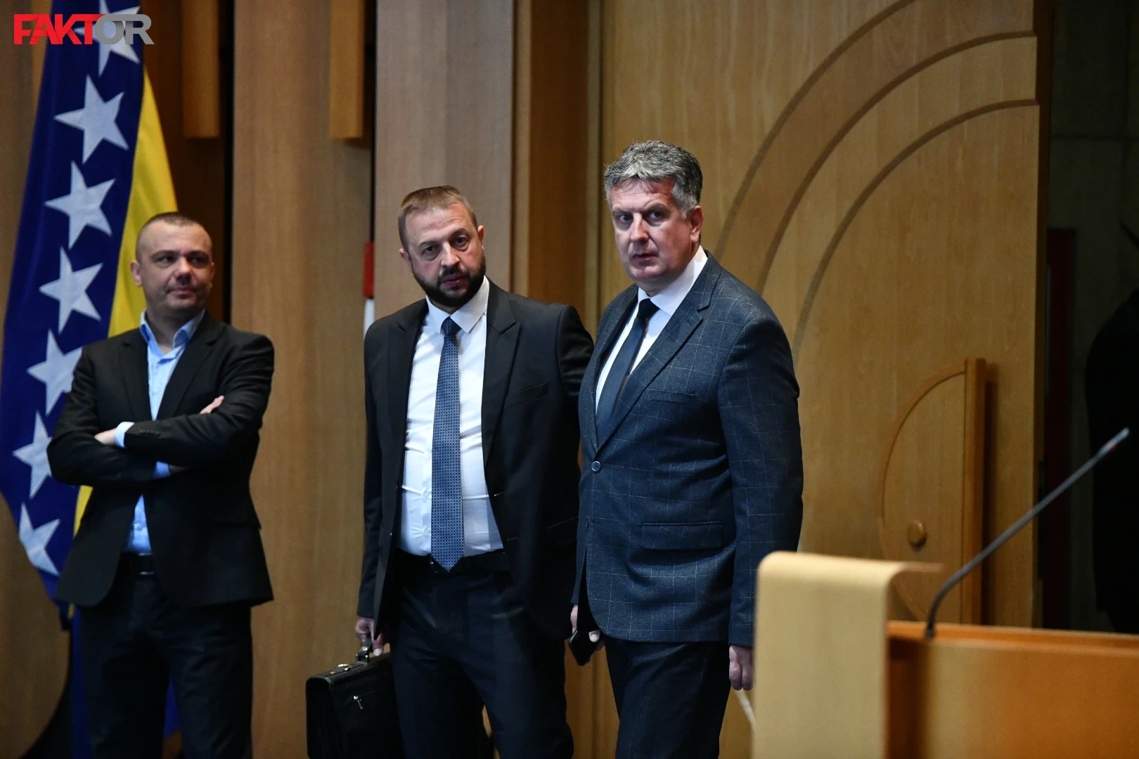 Želimir Nešković i delegat PDP-a Nenad Vuković