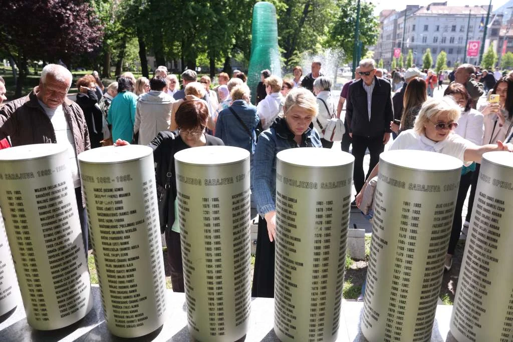 Tokom opsade Sarajeva ubijeno je 1.601 dijete