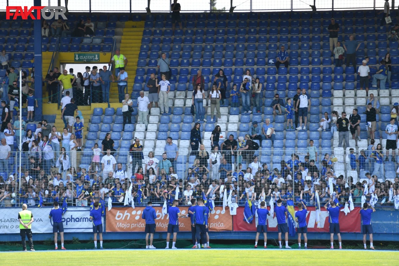Zmajevi potpisivali autograme najmlađim navijačima na Grbavici