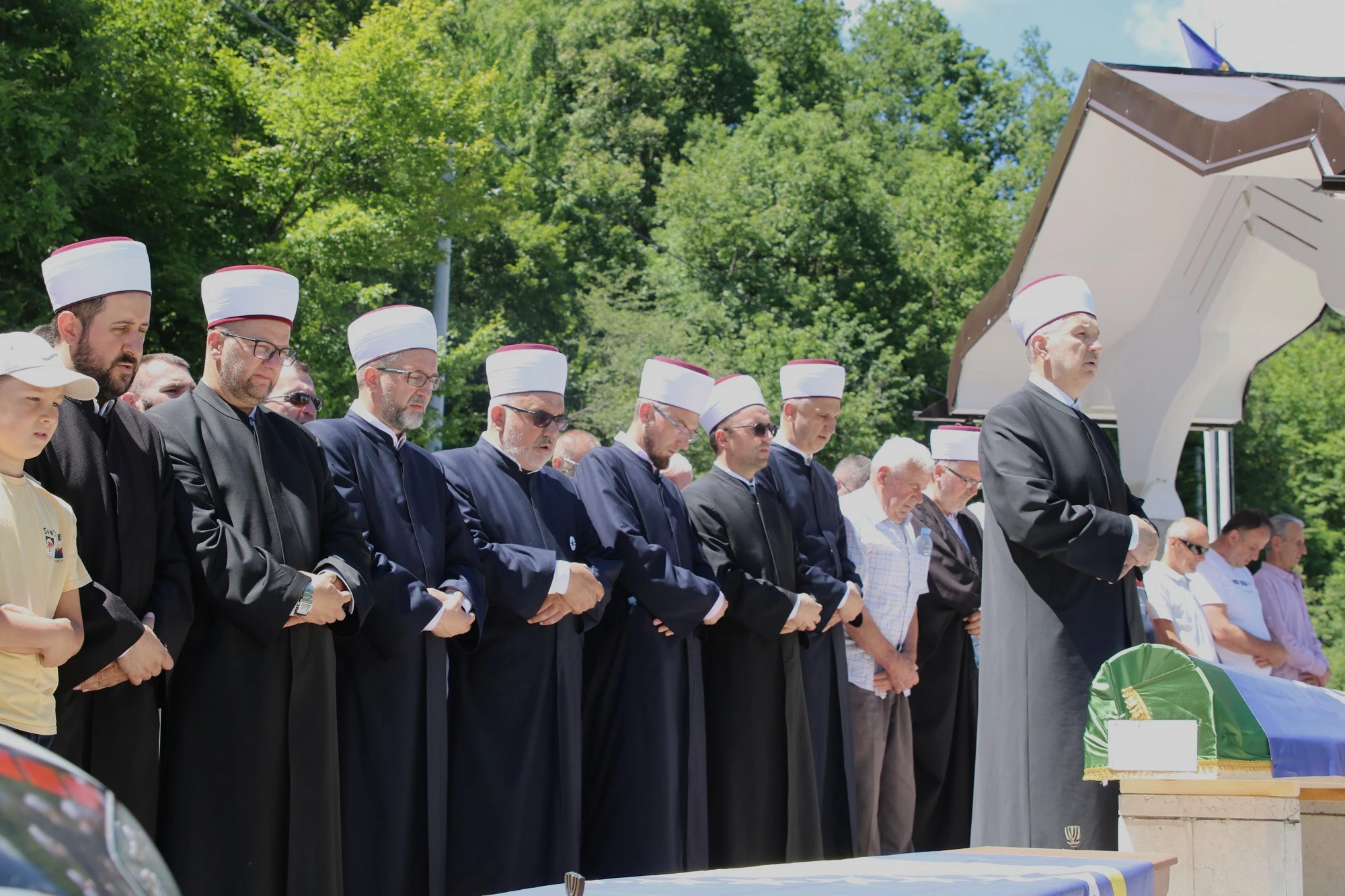 Dženaza u Tihovićima