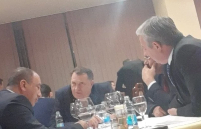 Dodik Crnadak Ivanić Borenović