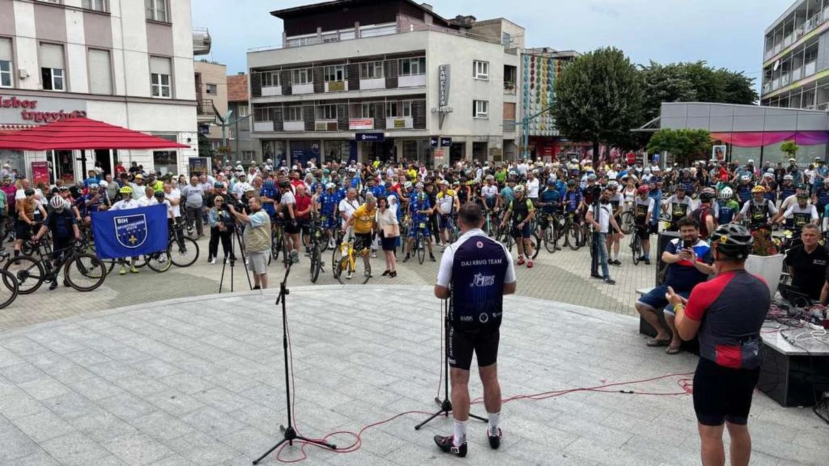 Biciklisti krenuli iz Bihaća