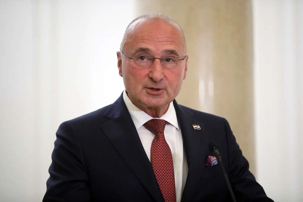 Gordan Grlić Radman