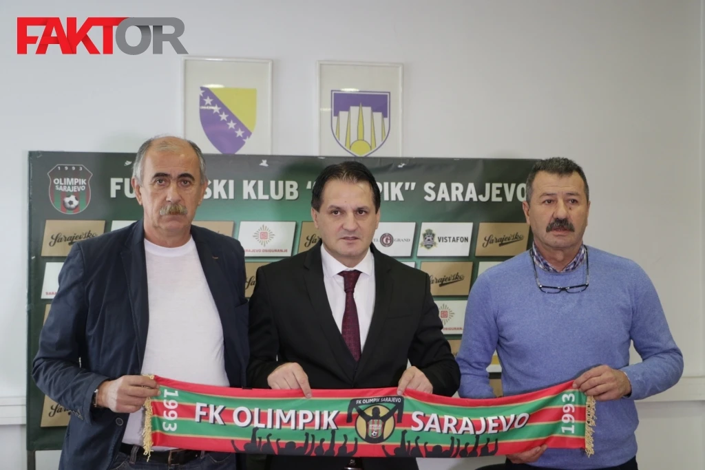 Hamdu Spahića (lijevo) FIFA spominje u oba kluba
