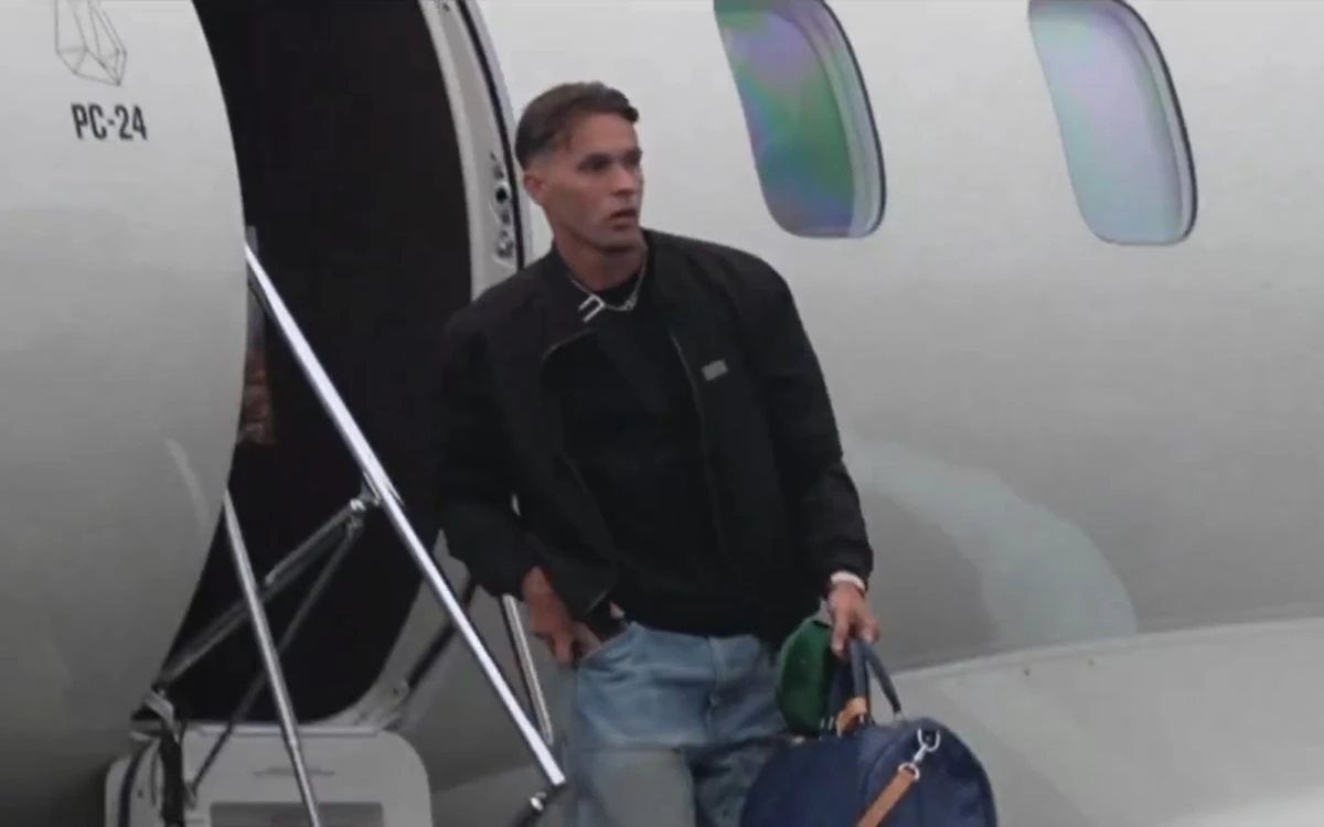 Dedić je u popodnevnim satima sletio u Newcastle